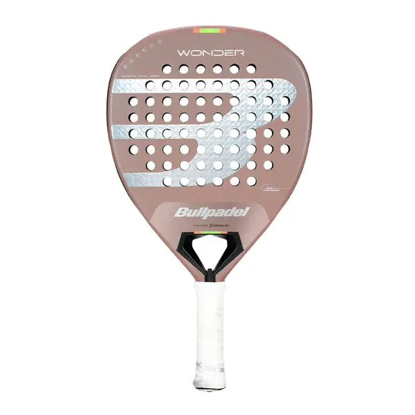 Bullpadel Wonder 2026 Claudia Fernandez - Bullpadel padel racket for versatile players